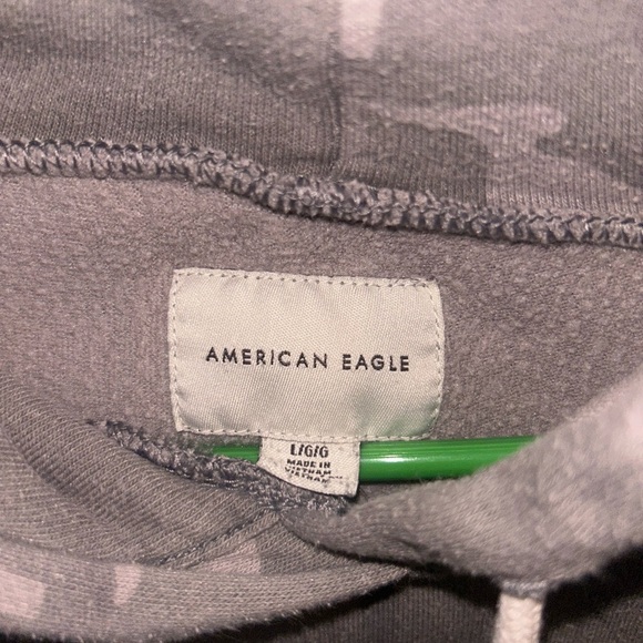 American Eagle Outfitters Gray Camo Sweatshirt - Picture 2 of 3